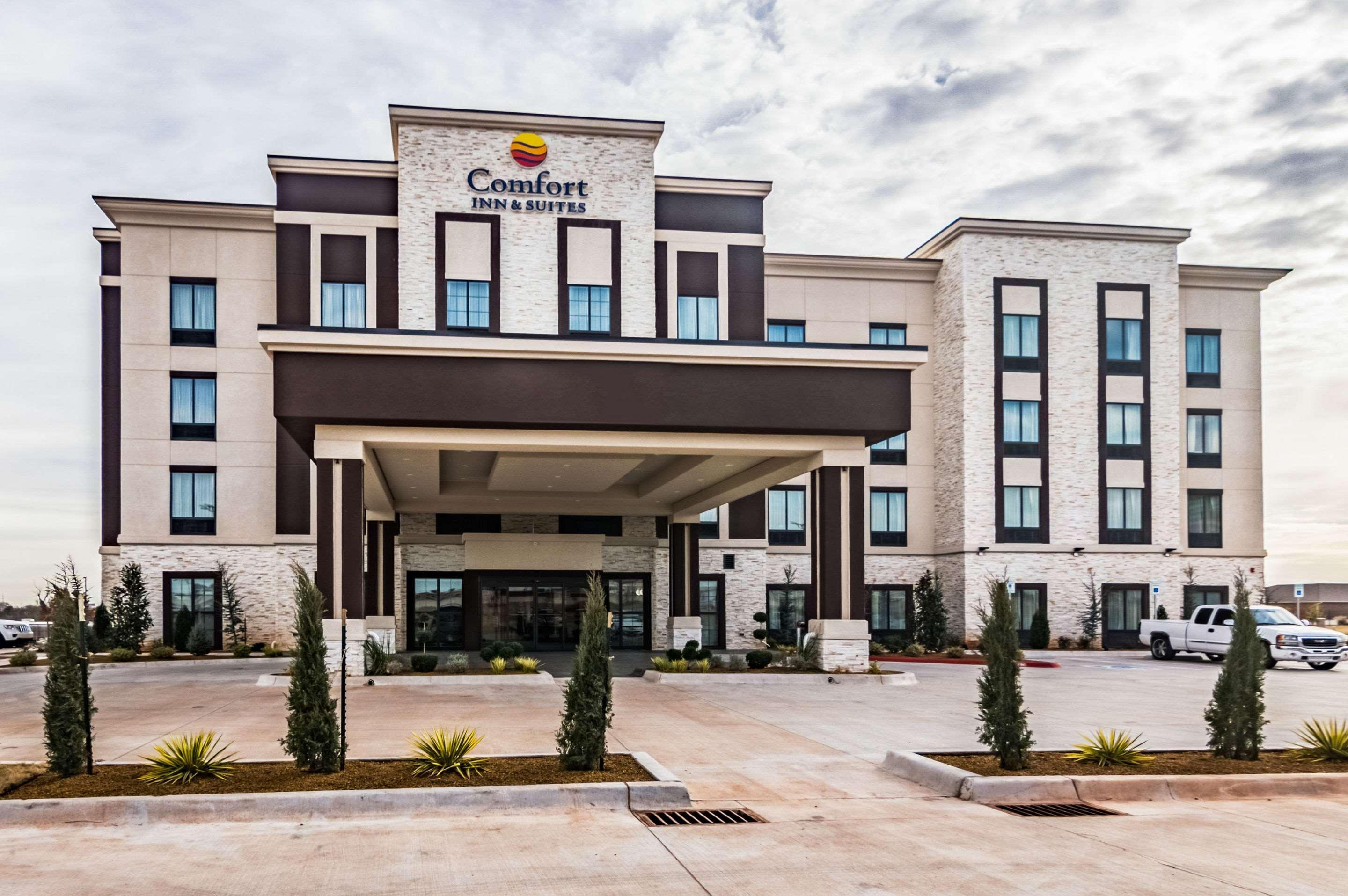 Comfort Inn & Suites Oklahoma City South I-35 Exteriör bild