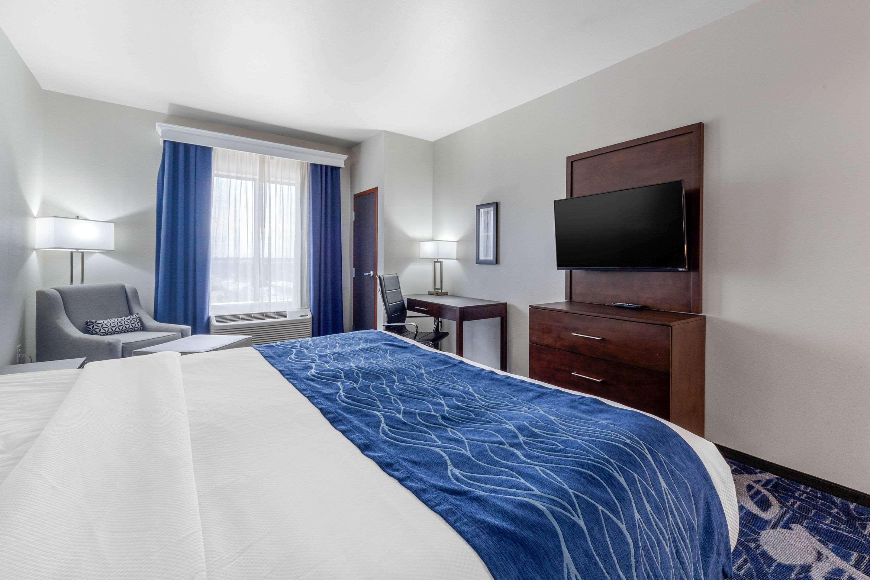 Comfort Inn & Suites Oklahoma City South I-35 Exteriör bild