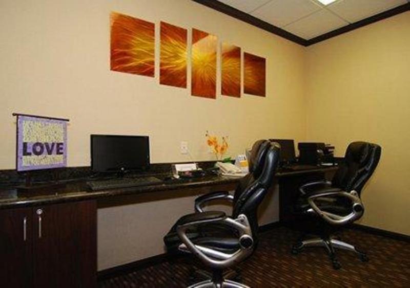 Comfort Inn & Suites Oklahoma City South I-35 Exteriör bild